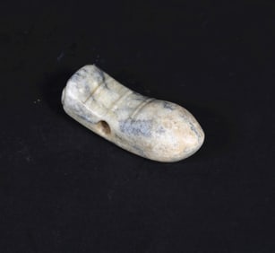 JADE SILKWORM IN CULTURAL PERIOD