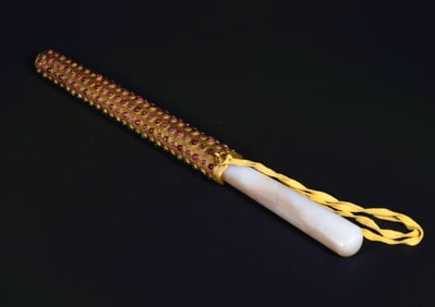 QING DYNASTY PURE GOLD INLAID GEMSTONE DAGGER
