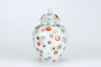QING DYNASTY PASTEL FLOWER PATTERN LID JAR