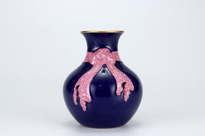 QING DYNASTY BLUE GLAZE BOTTLE