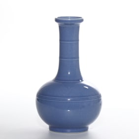 QING DYNASTY BLUE GLAZE VASE