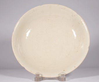 MING DYNASTY DING KILN SECRETLY CARVED DRAGON PLATE