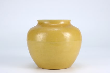 MING DYNASTY YELLOW GLAZE JAR