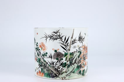 QING DYNASTY COLORFUL FLOWER AND BIRD PATTERN PEN HOLDER