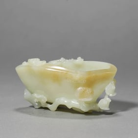 Carved Jade Bat-Shape Washer