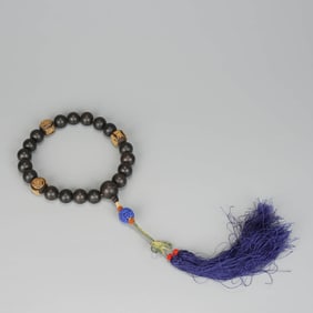 Gold Inlaid Agalloch 18 Beads Hand String