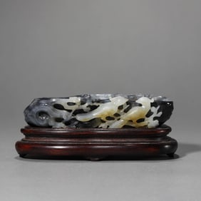 Mottled White and Grey Jade Flower and Bird Washer