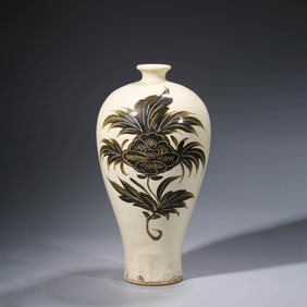 Cizhou Kiln Sgrafitto Flower Vase