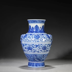 Blue and White Interlocking Lotus Zun