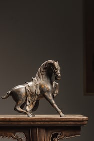 Qing Dynasty Bronze Gilt Horse
