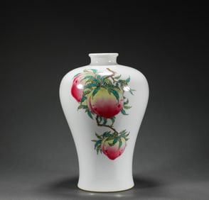 Qing Dynasty  Yongzheng Famille Rose Appreciation Vase
