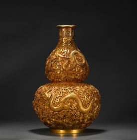 Qing Dynasty  Bronze Gilt Gourd Appraciation Vase