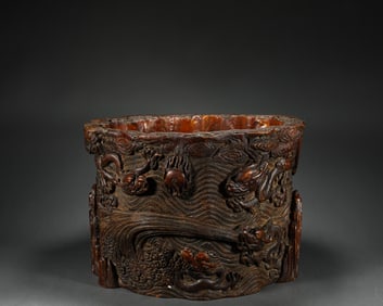 Qing Dynasty Qianlong Qinan Agarwood Dragon Pattern Pen Holder