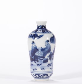 Qing Dynasty Blue and White Snuff Bottle