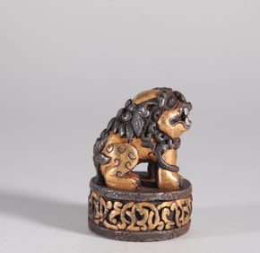 MING DYNASTY IRON SCISSORS AND GOLDEN LION SEAL