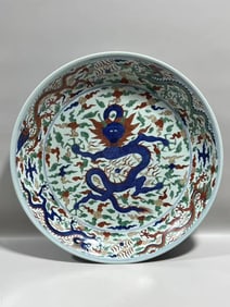 MING DYNASTY BLUE AND WHITE FIVE-COLOR DRAGON PATTERN PLATE