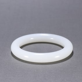 QING DYNASTY HETIAN JADE BRACELET