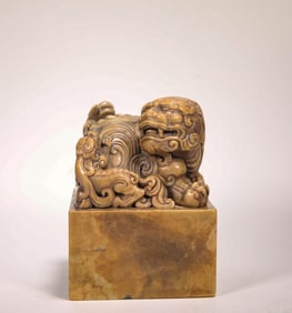 SHOUSHAN STONE LION SEAL FROM THE QING DYNASTY