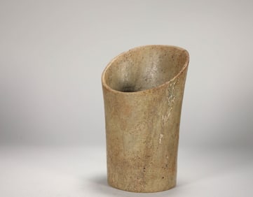 HONGSHAN JADE HORSESHOE TUBE