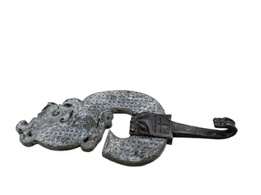 WARRING STATES JADE DRAGON SILVER HOOK