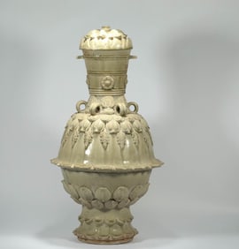 SUI DYNASTY CELADON LOTUS VASE