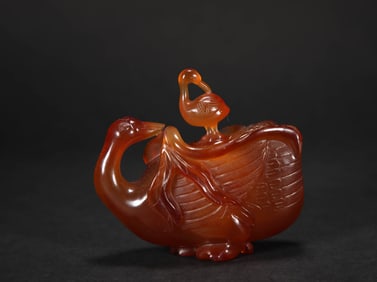 AGATE GOOSE FROM THE QING DYNASTY