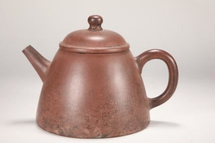 QING DYNASTY PURPLE CLAY TEAPOT