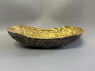 TANG DYNASTY SILVER GILDED PERSIAN CUP