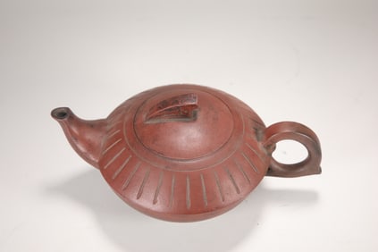 QING DYNASTY PURPLE CLAY TEAPOT