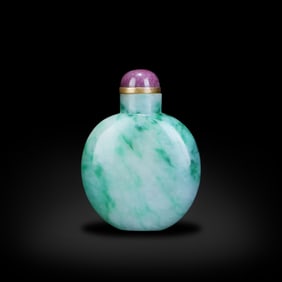 Qing Dynasty Jadeite snuff bottle