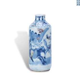 Yongzheng period Qing Dynasty Blue-and-white with underglaze red snuff bottle depicting Romance of