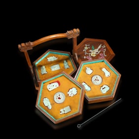 Qianlong period Qing Dynasty Set of Hetian jade hand-carvings
