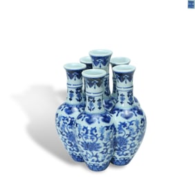 Qianlong period Qing Dynasty Blue-and-white six-connected vase with scrolling lotus patterns