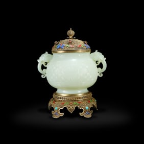 Qing Dynasty Hetian white jade censer with brocade-pattern ground and round beast motifs, double