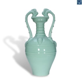 Yongzheng period Qing Dynasty Powder blue glaze zun with double-dragon