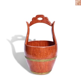 Yongzheng period Qing Dynasty Wood-grain imitation glaze bucket with handle