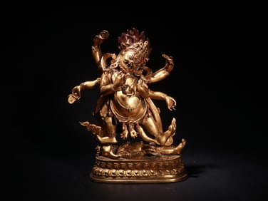 A GILDED COPPER BUDDHA STATUE FROM THE QING DYNASTY