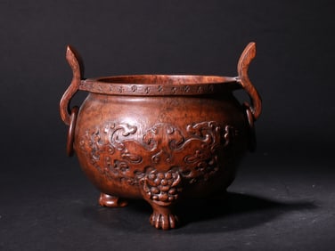 BAMBOO INCENSE BURNER OF THE QING DYNASTY