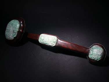 JADE RUYI OF THE QING DYNASTY