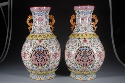 QING DYNASTY ENAMEL HOLLOW ROTATING VASE