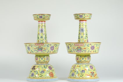 QING DYNASTY FAMILLE ROSE EIGHT TREASURES CANDLESTICK