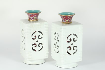 QING DYNASTY GE KILN HOLLOW ENAMEL REVOLVING VASE