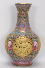QING DYNASTY ENAMEL-CARVED PORCELAIN APPRECIATION VASE