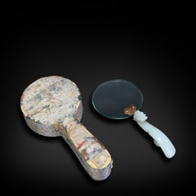 Qing Dynasty, Magnifying glass with Hetian white jade dragon-patterned belt hook handle