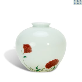 Qing Dynasty Kangxi period,  Underglaze red water pot with five-color flower patterns