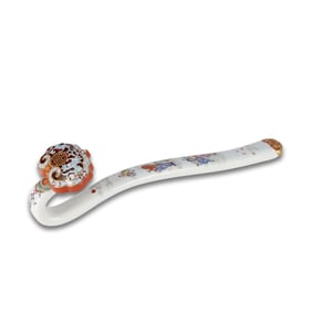 Qing Dynasty Yongzheng period, Imperial-made foreign-color openwork ruyi scepter with "fortune,