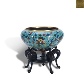 Ming Dynasty Wanli period, Cloisonn?? water pot with interlocking lotus patterns