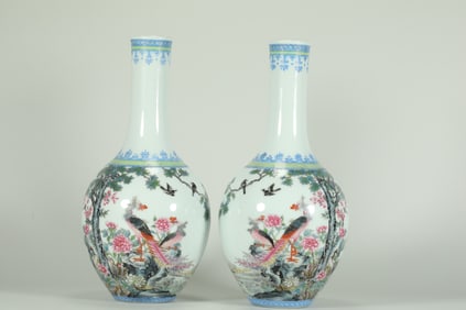 QING DYNASTY ENAMEL FLOWER AND BIRD VASE