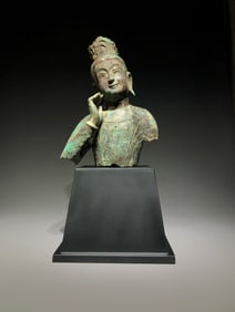 TANG DYNASTY BRONZE STATUE OF BODHISATTVA