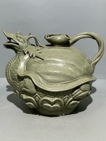 SONG DYNASTY SECRET COLOR CELADON POT